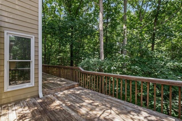 1605 Amberwood Court, Woodstock, GA 30189