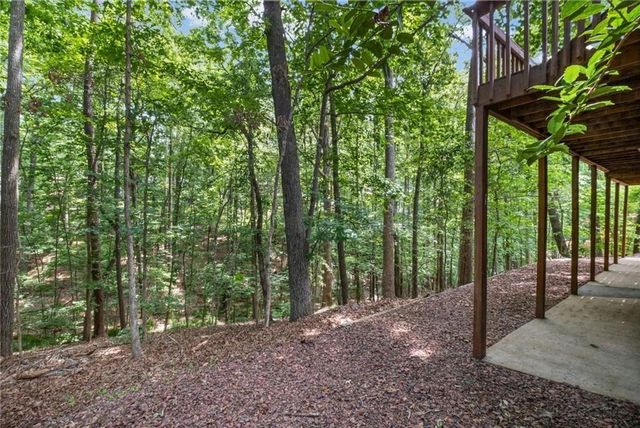 1605 Amberwood Court, Woodstock, GA 30189