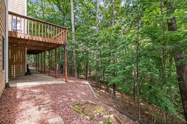1605 Amberwood Court, Woodstock, GA 30189