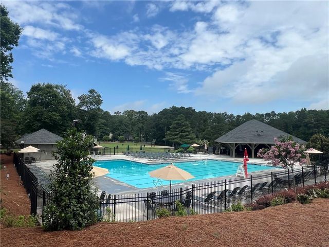 1605 Amberwood Court, Woodstock, GA 30189