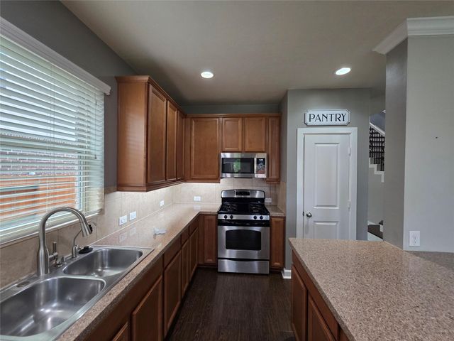 19415 Bronte Springs Court, Richmond, TX 77407