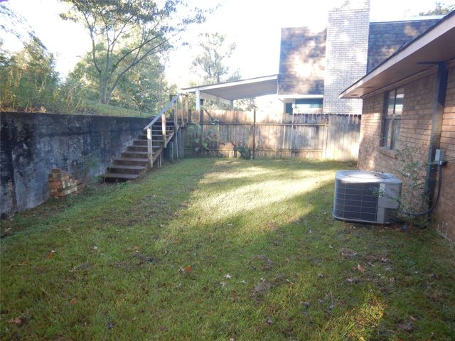 305 Hacienda Circle, Haughton, LA 71037