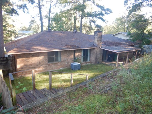305 Hacienda Circle, Haughton, LA 71037