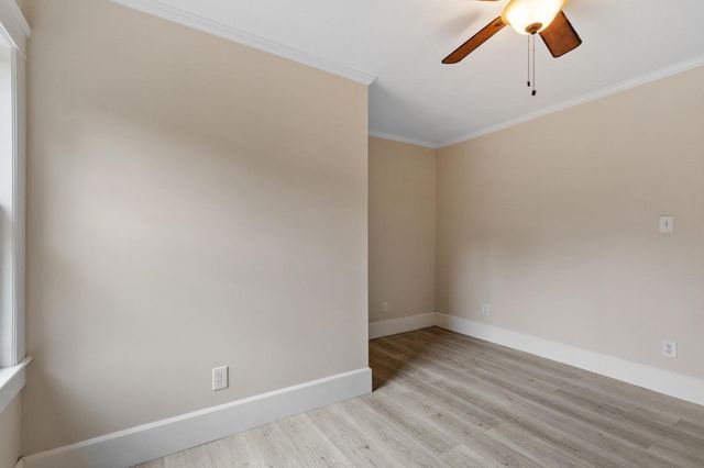 16-18 Curboy Rd, Sturbridge, MA 01566