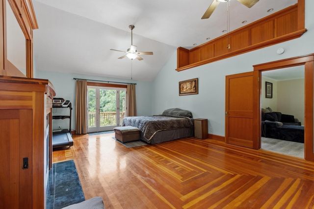 16-18 Curboy Rd, Sturbridge, MA 01566