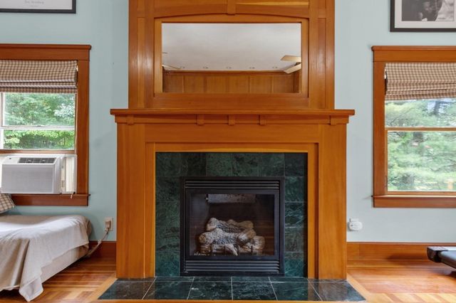 16-18 Curboy Rd, Sturbridge, MA 01566