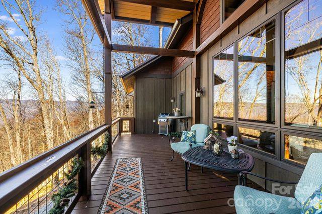 2223 Scarlet Ridge, Sylva, NC 28779