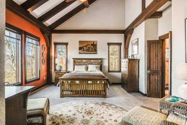 2223 Scarlet Ridge, Sylva, NC 28779