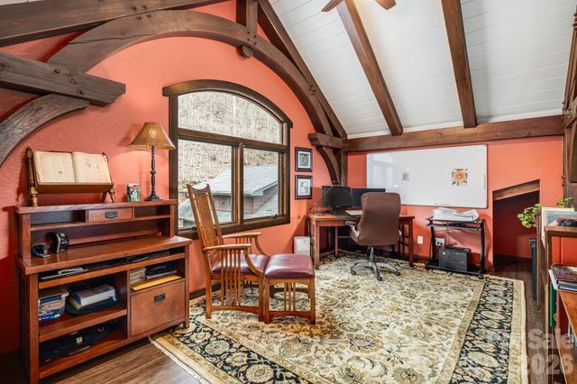 2223 Scarlet Ridge, Sylva, NC 28779