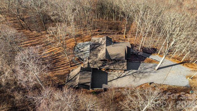 2223 Scarlet Ridge, Sylva, NC 28779