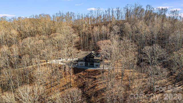 2223 Scarlet Ridge, Sylva, NC 28779