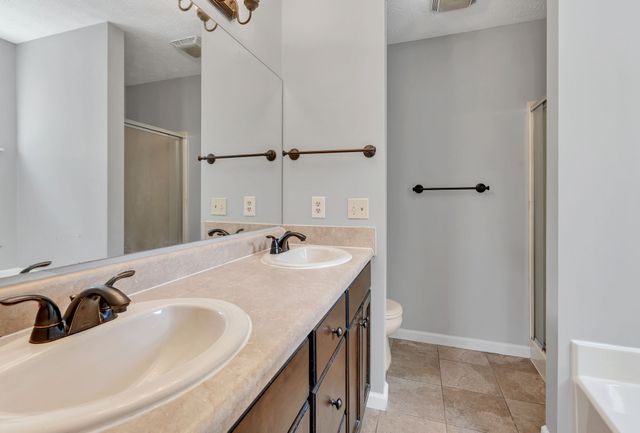 133 Cloverfield Ct, Hendersonville, TN 37075