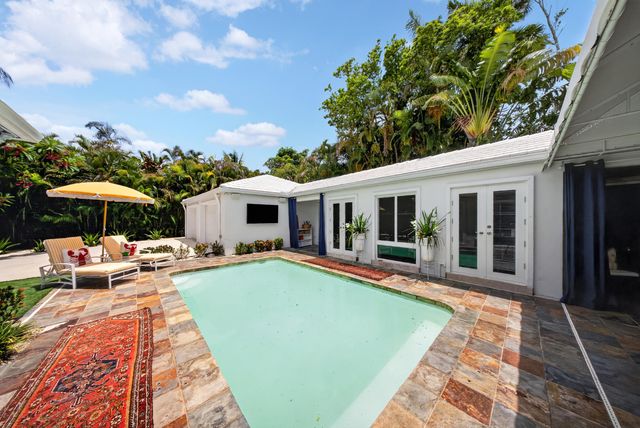 714 S ATLANTIC Drive, Lantana, FL 33462