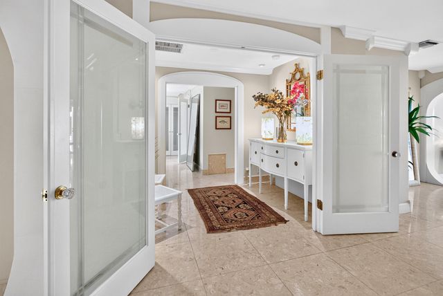 714 S ATLANTIC Drive, Lantana, FL 33462