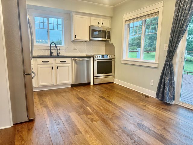 3148 Crestview Drive, Ellston, IA 50074