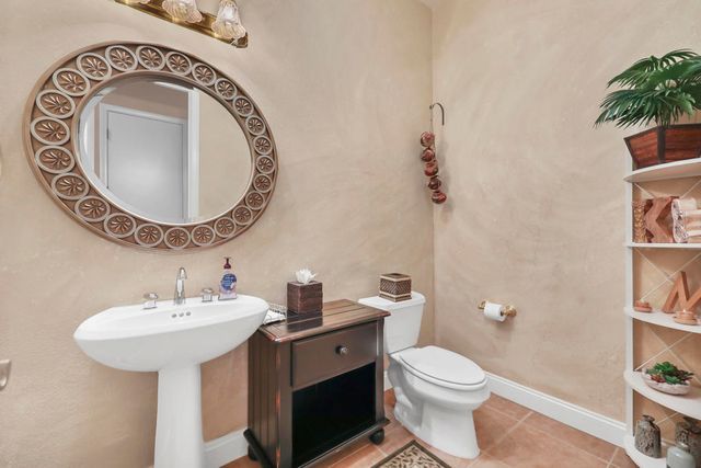 80370 Camarillo Way, La Quinta, CA 92253