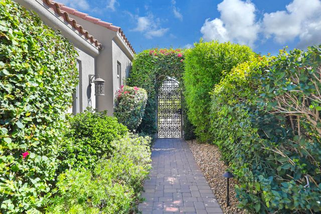 80370 Camarillo Way, La Quinta, CA 92253