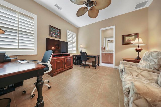 80370 Camarillo Way, La Quinta, CA 92253