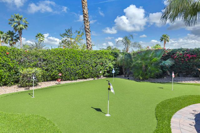 80370 Camarillo Way, La Quinta, CA 92253