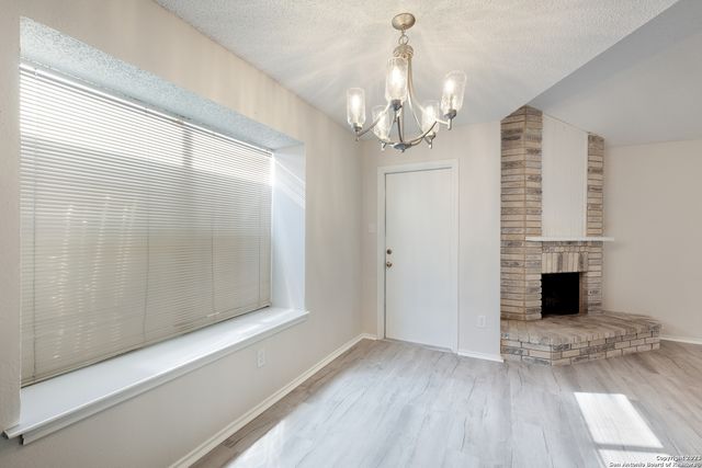 629 Fern Meadow Dr, Universal City, TX 78148