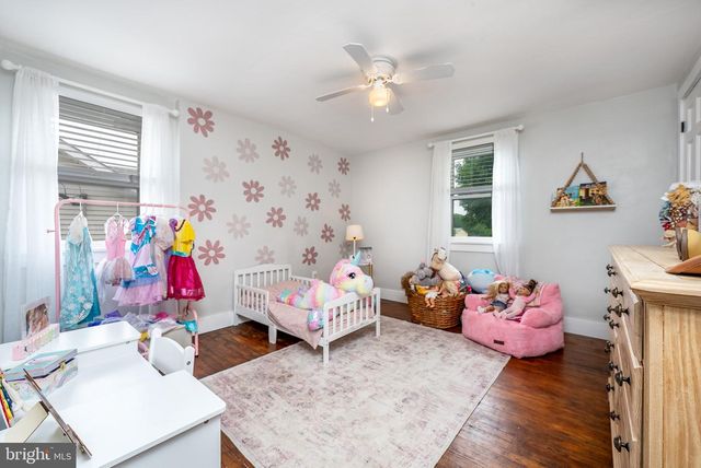 12 STROHM RD, Shippensburg, PA 17257