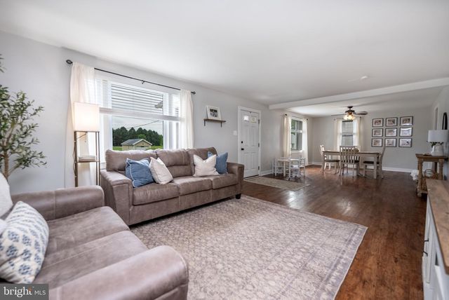 12 STROHM RD, Shippensburg, PA 17257