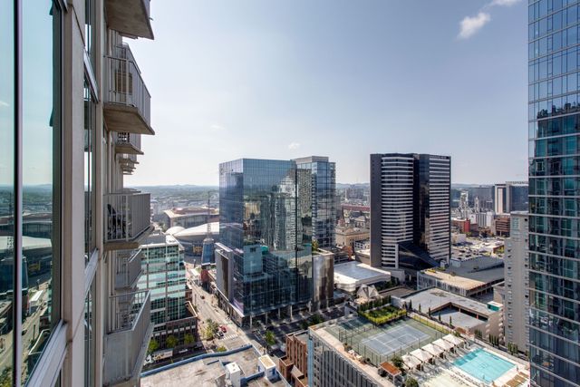 415 Church St Apt 2402, Nashville, TN 37219