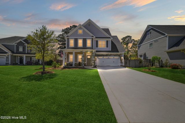 88 S Lamplighters Walk, Hampstead, NC 28443