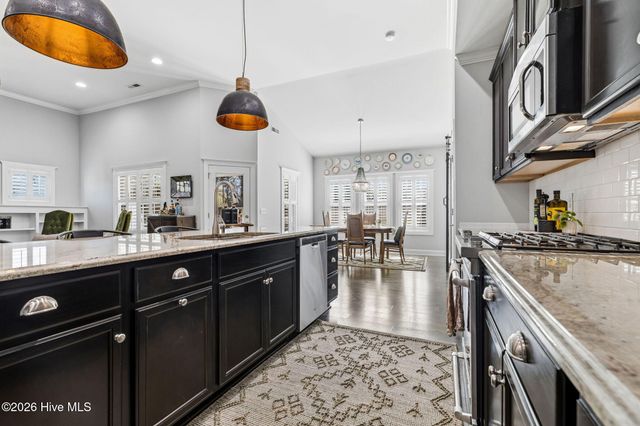 88 S Lamplighters Walk, Hampstead, NC 28443