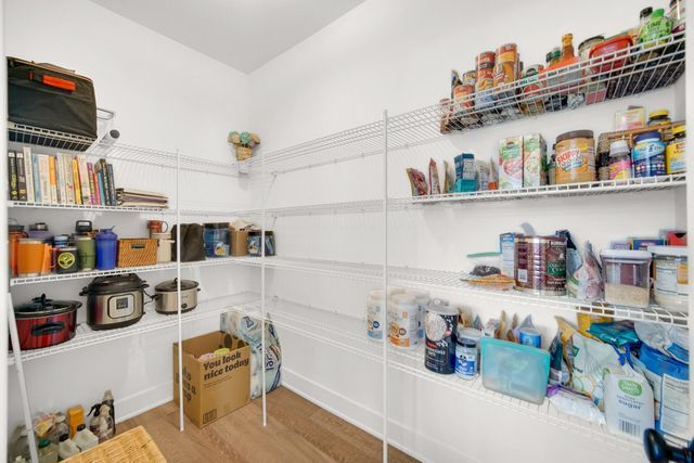 1079 Kleven Lane, Crown Point, IN 46307