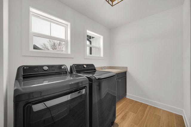 1079 Kleven Lane, Crown Point, IN 46307