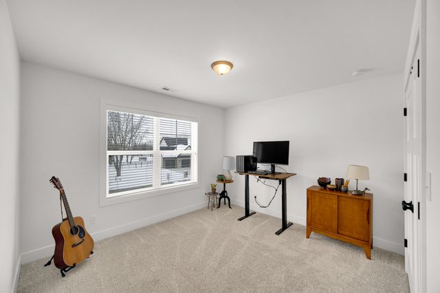 1079 Kleven Lane, Crown Point, IN 46307