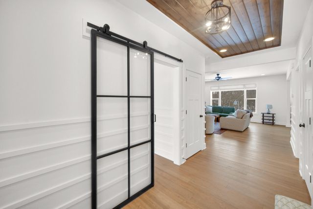 1079 Kleven Lane, Crown Point, IN 46307