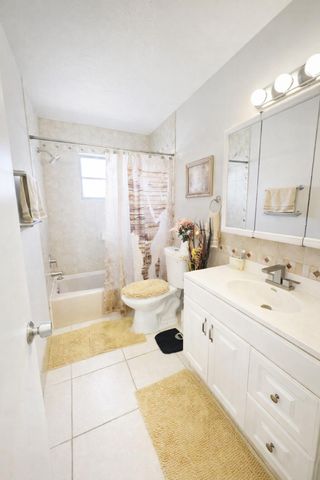 5812 Killarney Avenue, Fort Pierce, FL 34951