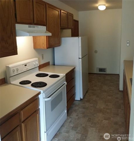 906 S 22nd Court, Mount Vernon, WA 98274