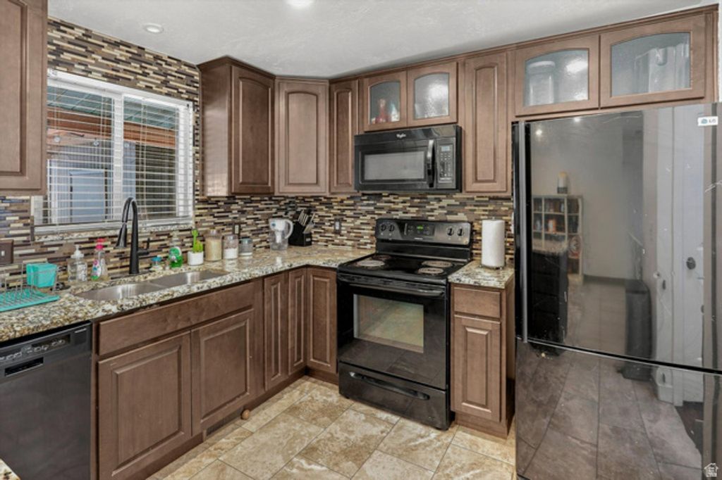 3856 S 7160 W, West Valley City, UT 84128 — photo 5