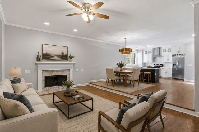 2836 Woodlawn Dr, Nashville, TN 37215