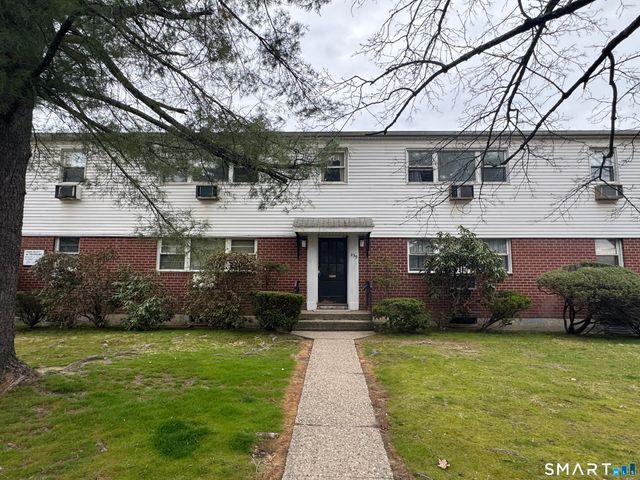 239 Cherry Hill Drive 2A, Bridgeport, CT 06606