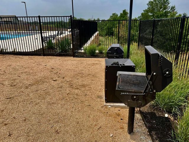 17719 DOCKERY DR, Elgin, TX 78621