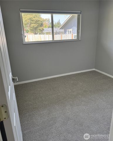 15735 SE 117th Avenue, Renton, WA 98058