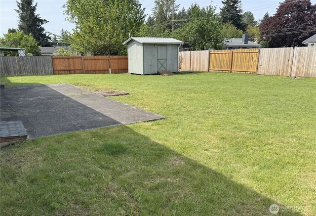 15735 SE 117th Avenue, Renton, WA 98058