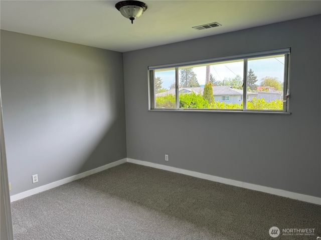 15735 SE 117th Avenue, Renton, WA 98058