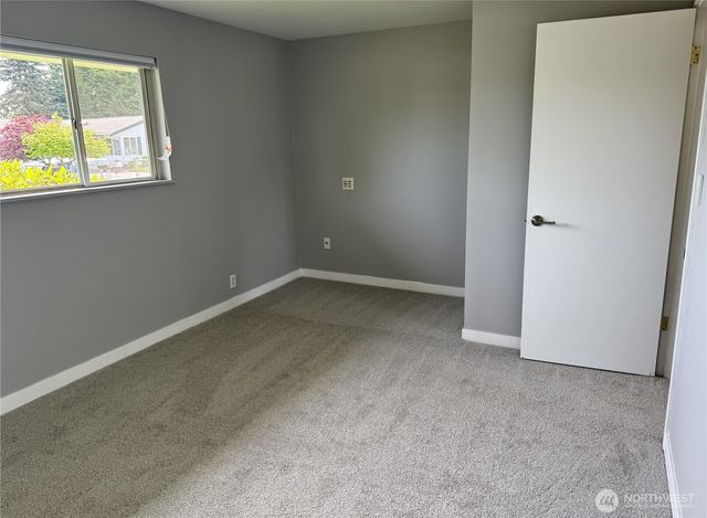 15735 SE 117th Avenue, Renton, WA 98058