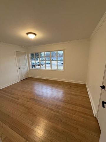 4484 CHARLESWOOD AVE, Memphis, TN 38117