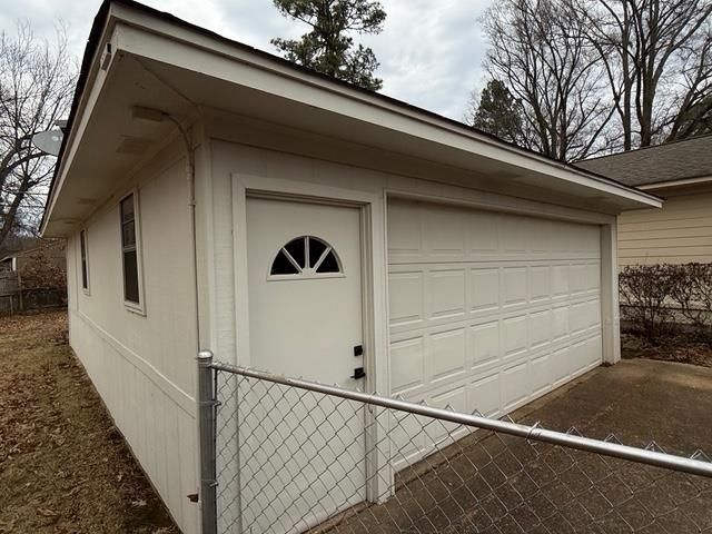 4484 CHARLESWOOD AVE, Memphis, TN 38117