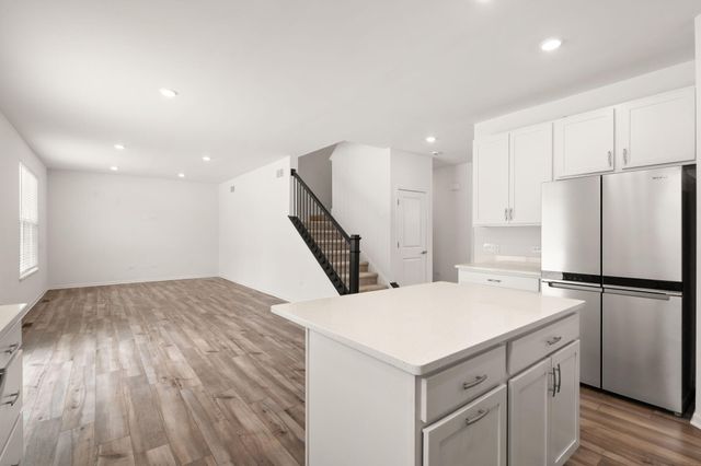 1811 E 111th Place, Crown Point, IN 46307