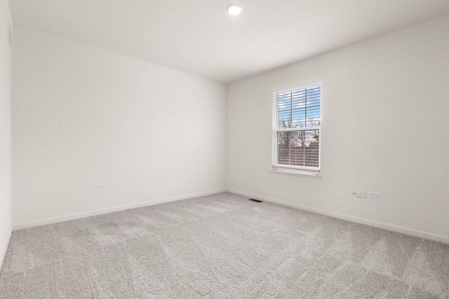 1811 E 111th Place, Crown Point, IN 46307