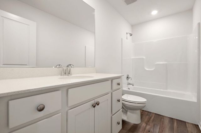 1811 E 111th Place, Crown Point, IN 46307