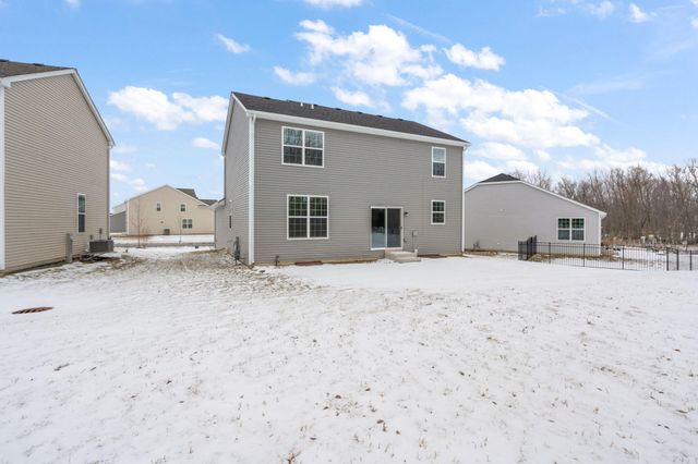 1811 E 111th Place, Crown Point, IN 46307