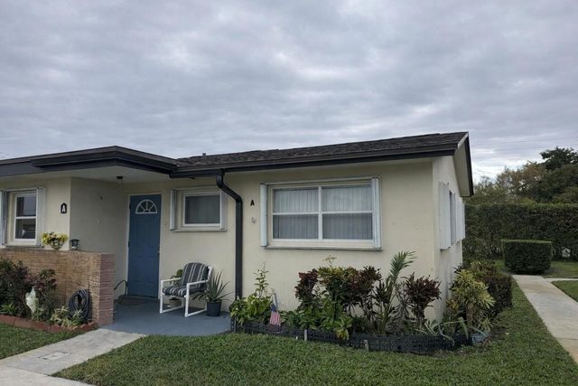 2947 Ashley Drive W Apt A, West Palm Beach, FL 33415